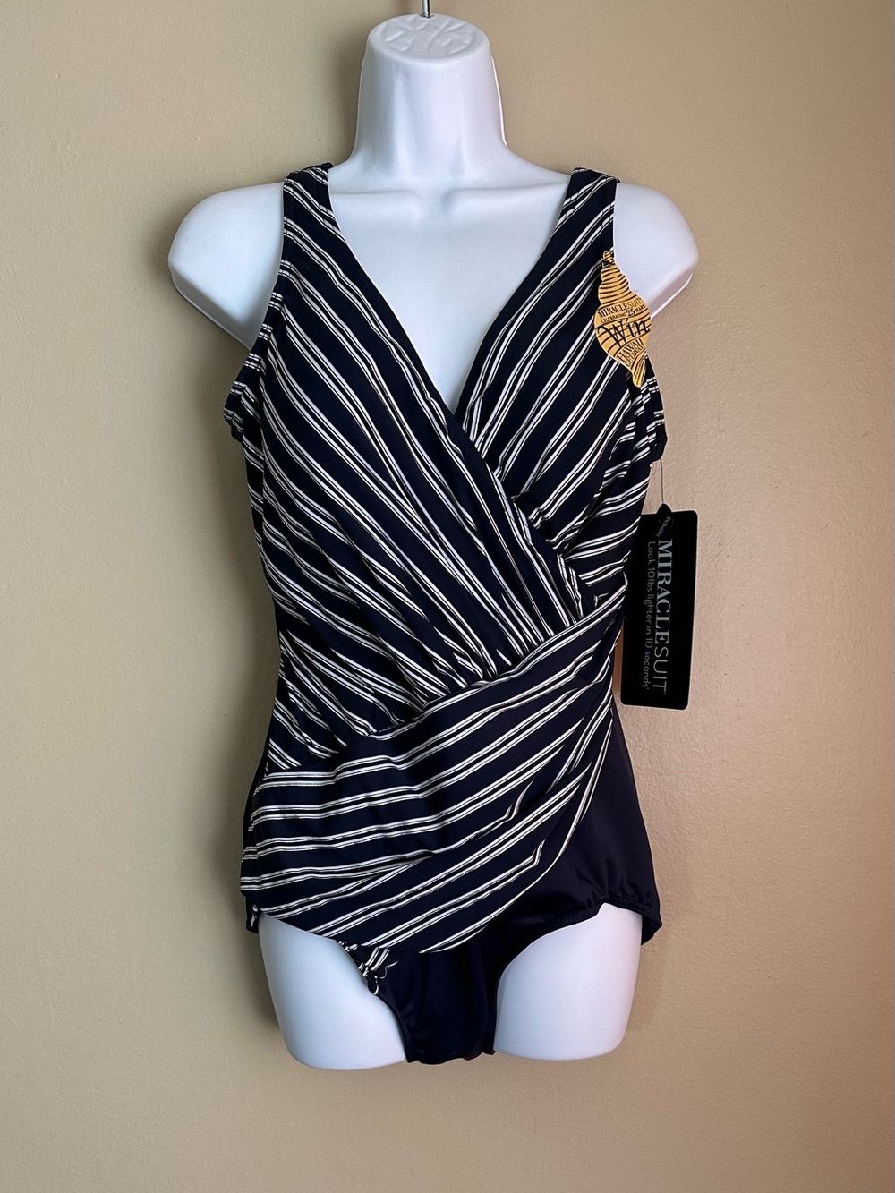 NWT MiracleSuit Oceanus One Piece Midnight Blue Swimsuit